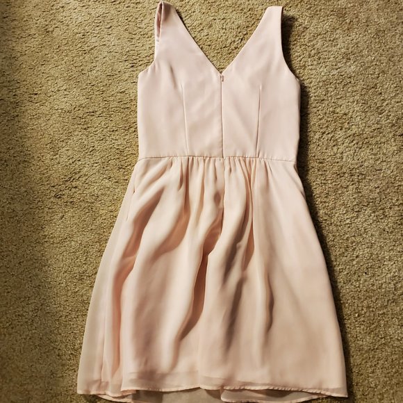 Dove & Dahlia Pink Chiffon Twist Front Dress sz 4 - Picture 4 of 13